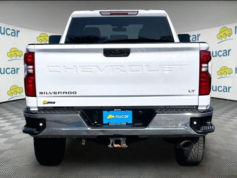 Used 2021 Chevrolet Silverado 2500 LT w/ Convenience Package image 5