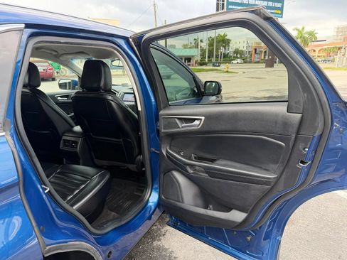 Used 2020 Ford Edge SEL FWD image 25