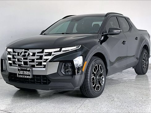 Used 2022 Hyundai Santa Cruz SEL Premium w/ Cargo Package AWD/4WD image 14