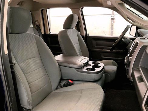 Used 2017 RAM 1500 Express image 6