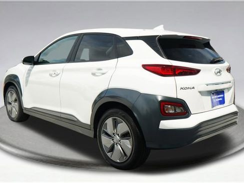 Used 2021 Hyundai Kona Ultimate FWD image 7