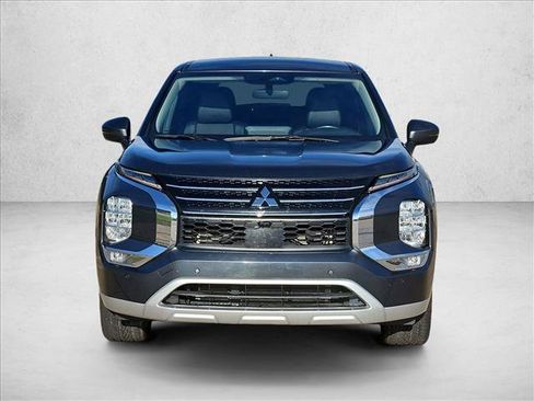 Used 2024 Mitsubishi Outlander SE FWD image 8