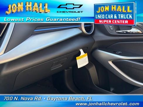 Used 2026 Chevrolet Trax LS image 33