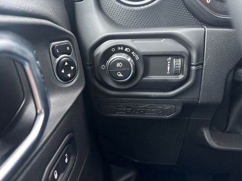 New 2026 Jeep Gladiator Rubicon w/ Steel Power Dome Hood Package image 15