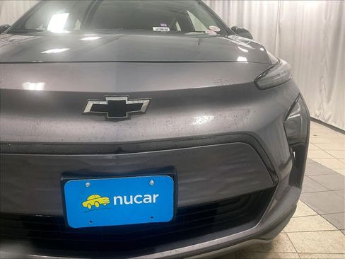 Used 2022 Chevrolet Bolt EUV LT w/ Convenience Package image 32