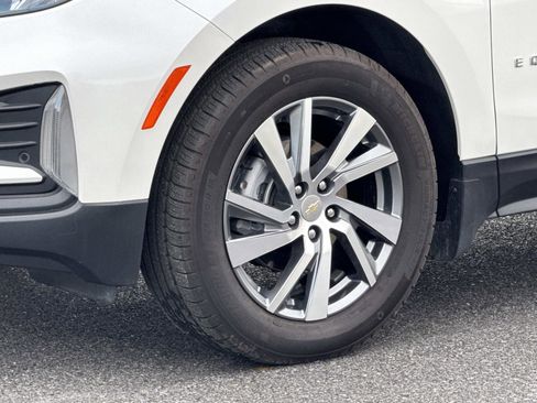 New 2024 Chevrolet Equinox LT w/ LPO, Floor Liner Package image 17