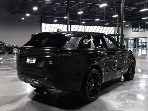 Used 2019 Land Rover Range Rover Velar R-Dynamic SE AWD/4WD image 7
