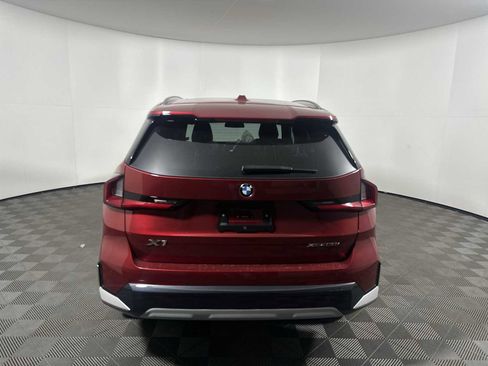 New 2026 BMW X1 xDrive28i w/ Convenience Package image 2