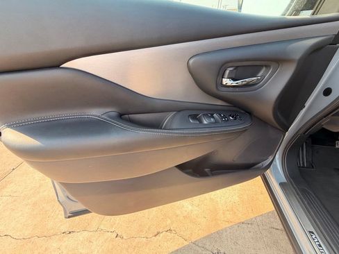 Certified 2024 Nissan Murano SV w/ SV Midnight Edition Package FWD image 14