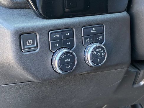 Used 2023 GMC Sierra 1500 Elevation w/ X31 Off-Road Package AWD/4WD image 20