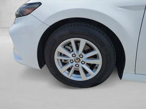 Used 2025 Toyota Camry LE FWD image 23