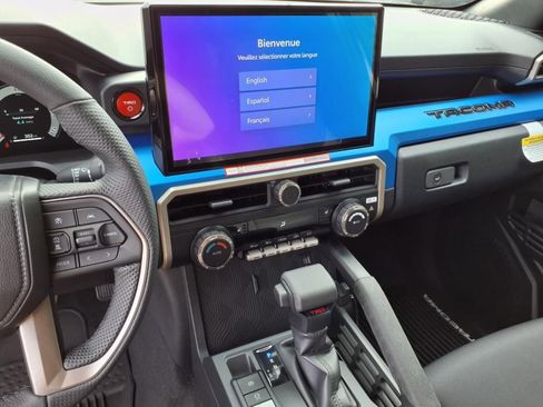 New 2025 Toyota Tacoma TRD Off-Road image 17