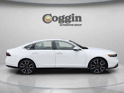 New 2026 Honda Accord Touring image 6