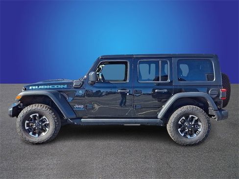 Used 2025 Jeep Wrangler Unlimited Rubicon 4xe w/ Safety Group image 7