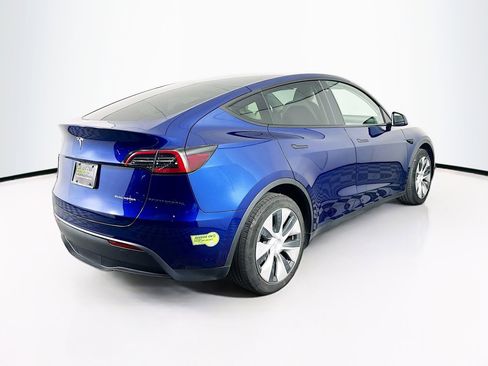 Used 2023 Tesla Model Y Long Range image 9