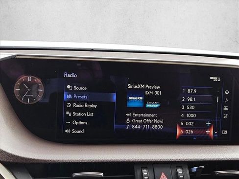 Used 2021 Lexus ES 350 Ultra Luxury image 13