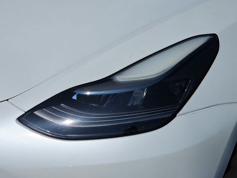 Used 2023 Tesla Model 3 Performance AWD/4WD image 29