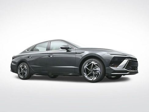 New 2026 Hyundai Sonata SEL FWD image 16