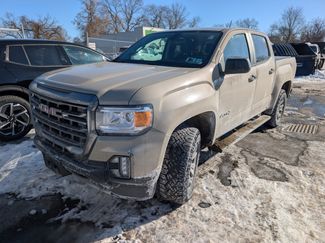 Used 2022 GMC Canyon AT4 video 1
