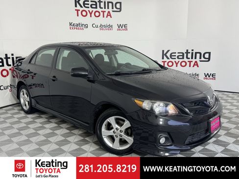 Used 2012 Toyota Corolla S image 2