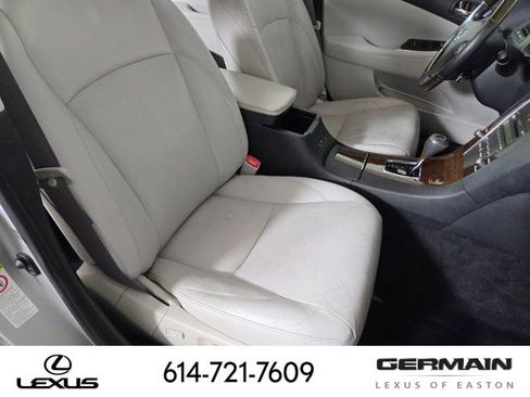 Used 2011 Lexus ES 350 image 30