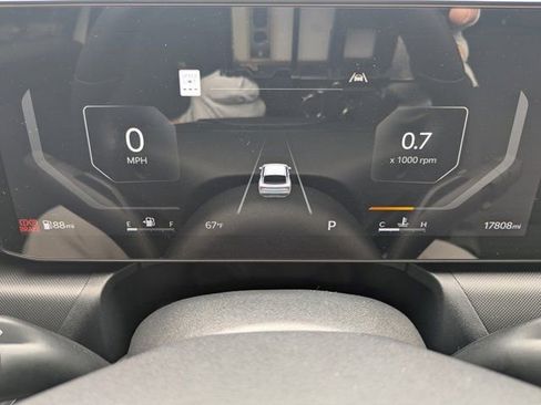 Used 2025 Kia K4 EX image 23