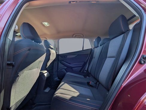 Used 2018 Subaru Crosstrek 2.0i Premium w/ Eyesight System image 14