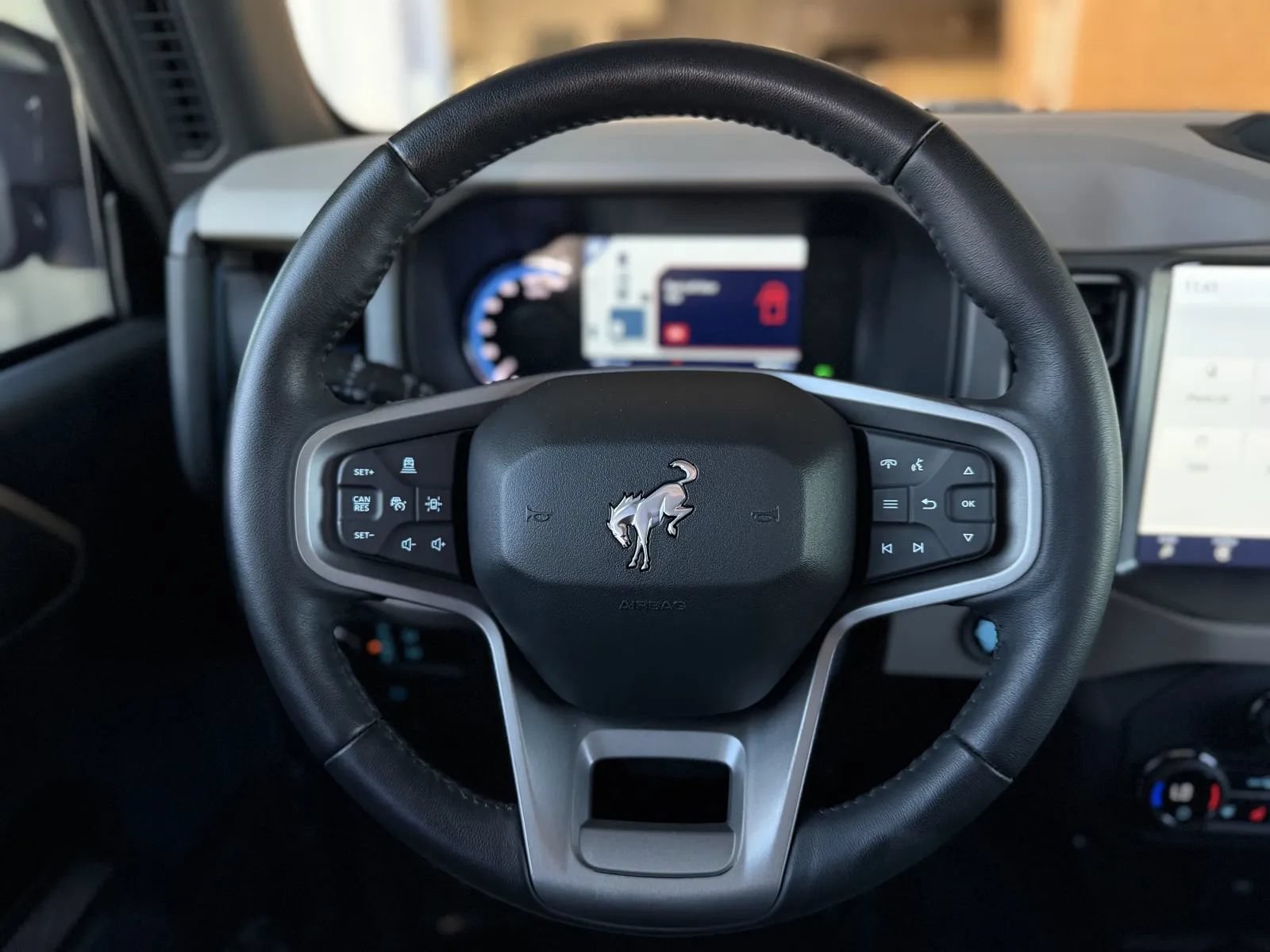 Used 2024 Ford Bronco Wildtrak AWD/4WD image 21