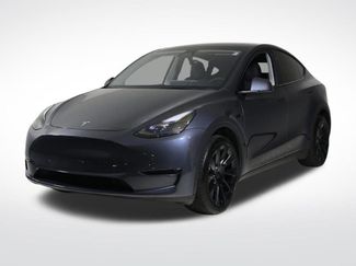 Used 2024 Tesla Model Y Long Range video 1