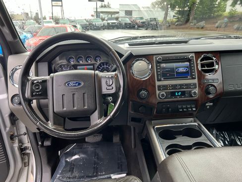 Used 2011 Ford F350 Lariat w/ FX4 4X4 Off-Road Pkg image 31