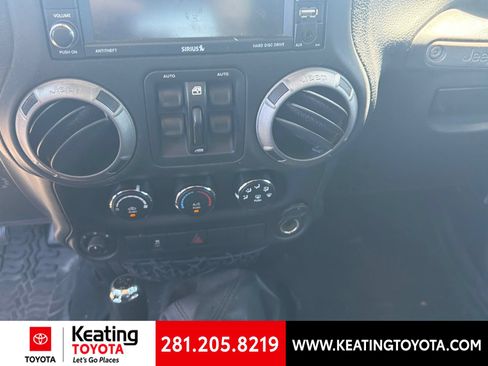 Used 2016 Jeep Wrangler Unlimited Sport AWD/4WD image 15