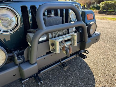Used 2005 Jeep Wrangler Sport image 32