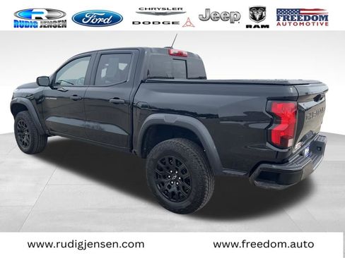 Used 2023 Chevrolet Colorado Trail Boss image 8