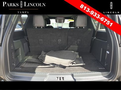 Used 2024 Ford Expedition Max Limited RWD image 8