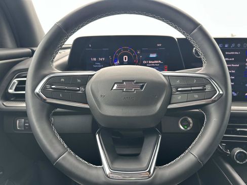Used 2024 Chevrolet Traverse LS w/ Midnight/Sport Edition FWD image 20