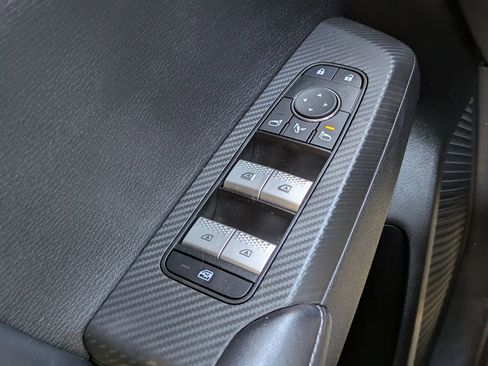 Used 2025 Mitsubishi Outlander SEL AWD/4WD image 26