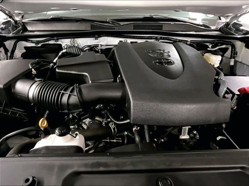 Certified 2023 Toyota Tacoma Limited image 29