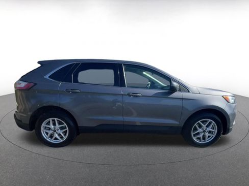Used 2024 Ford Edge SEL image 16