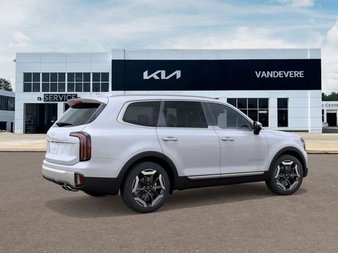 New 2025 Kia Telluride EX w/ EX Captain's Chair Package image 6