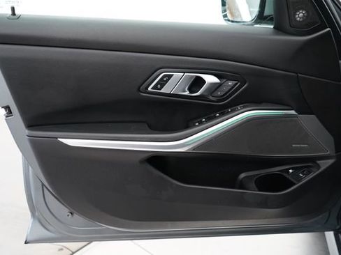 Used 2023 BMW 330e xDrive w/ Premium Package AWD/4WD image 11