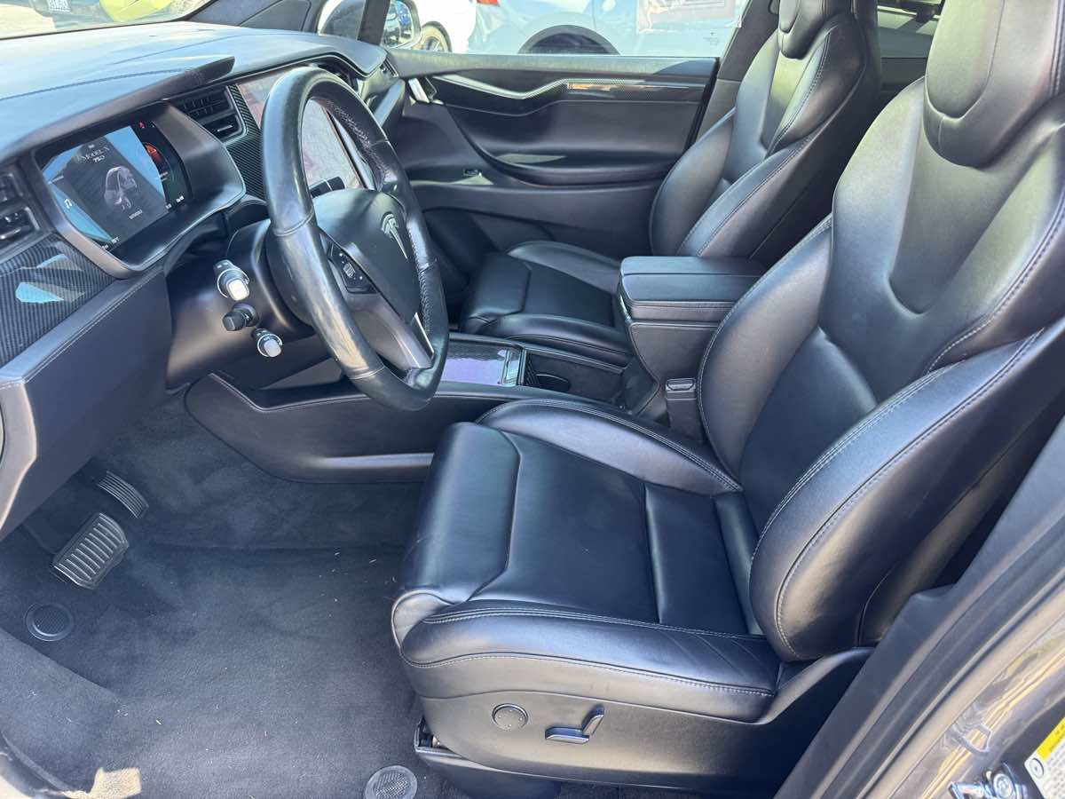 Used 2018 Tesla Model X AWD/4WD image 26