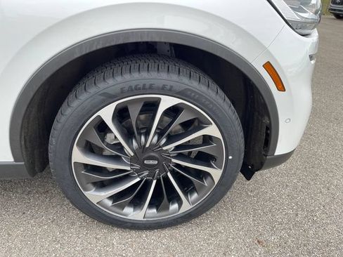 Used 2020 Lincoln Aviator Reserve w/ Equipment Group 202A AWD/4WD image 43