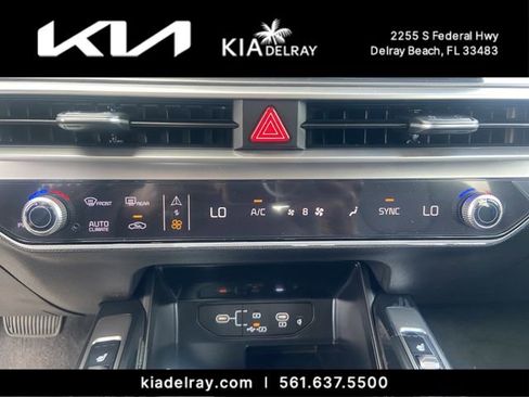 New 2026 Kia Sorento S image 19