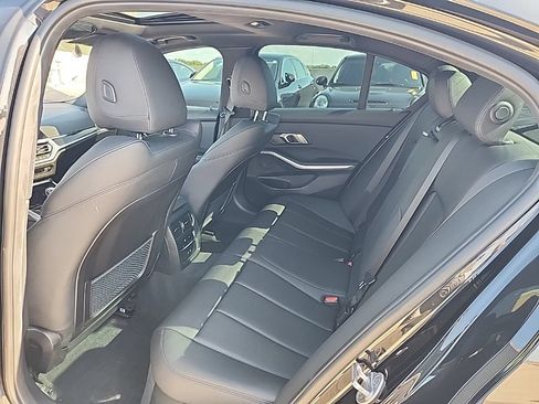 Used 2021 BMW 330i xDrive Sedan w/ M Sport Package AWD/4WD image 3