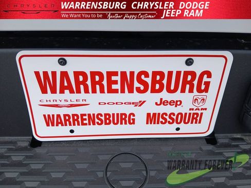 New 2026 RAM 1500 Laramie w/ Night Edition AWD/4WD image 35
