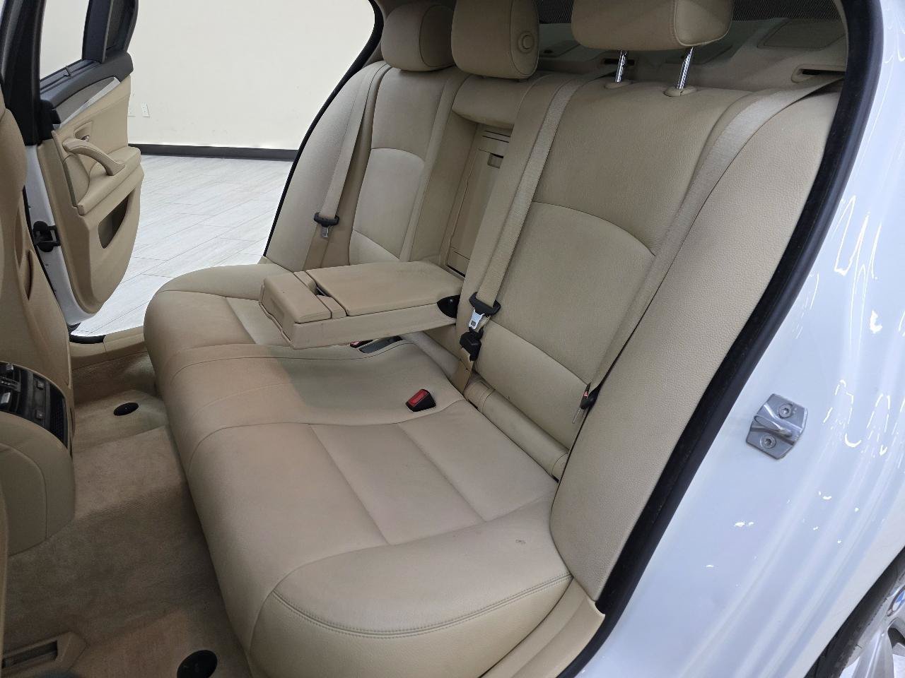 Used 2014 BMW 535i Sedan RWD image 22