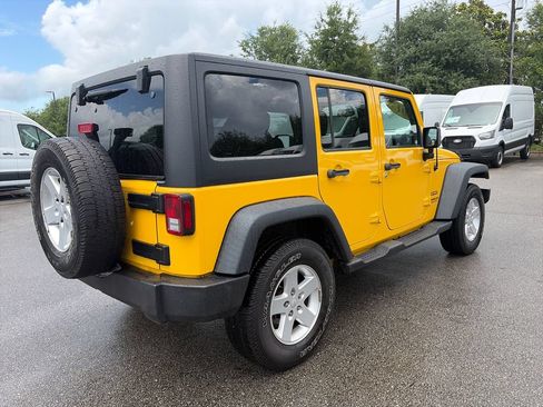 Used 2015 Jeep Wrangler Unlimited Sport w/ Quick Order Package 24S AWD/4WD image 7