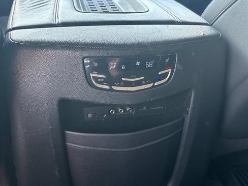 Used 2015 Cadillac Escalade Premium AWD/4WD image 19
