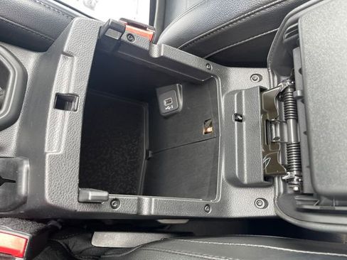 Used 2023 Jeep Wrangler Altitude image 15