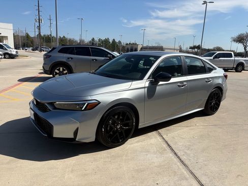 Certified 2026 Honda Civic Sport image 4